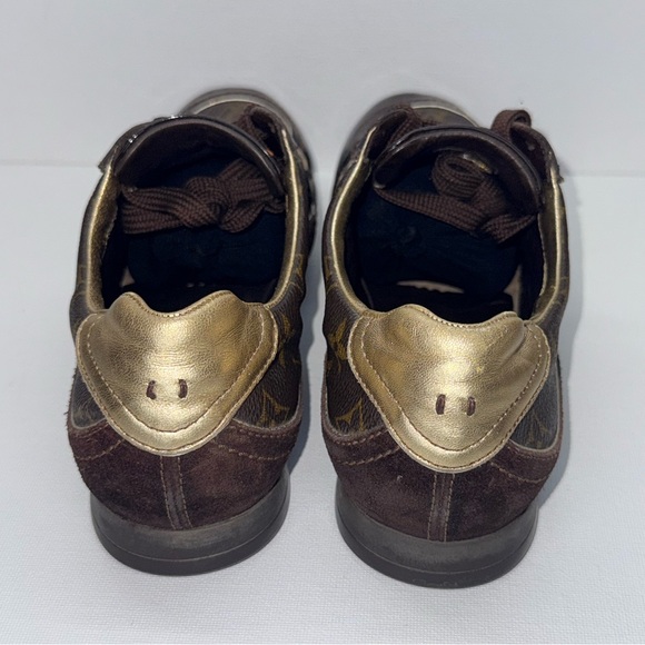 Louis Vuitton Womens Brown Patent Monogram Sneakers Size 38 1/2 EU - Picture 4 of 7